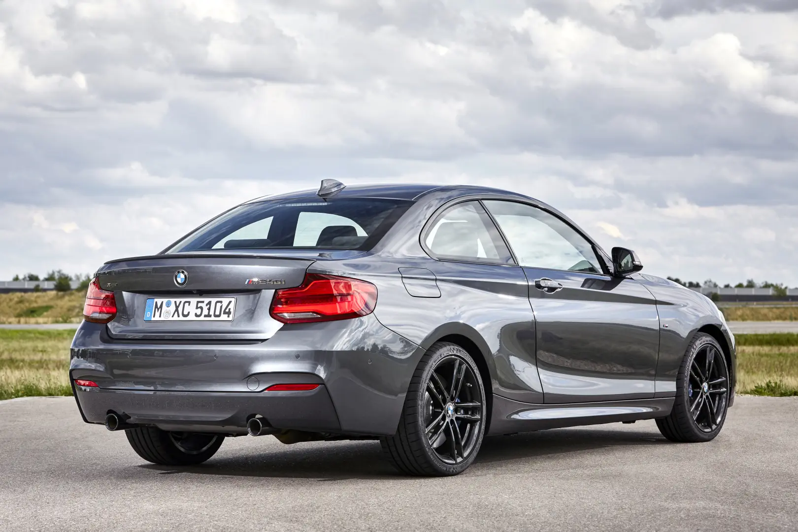 BMW M Serisi M Serisi M240i xDrive Standart 1
