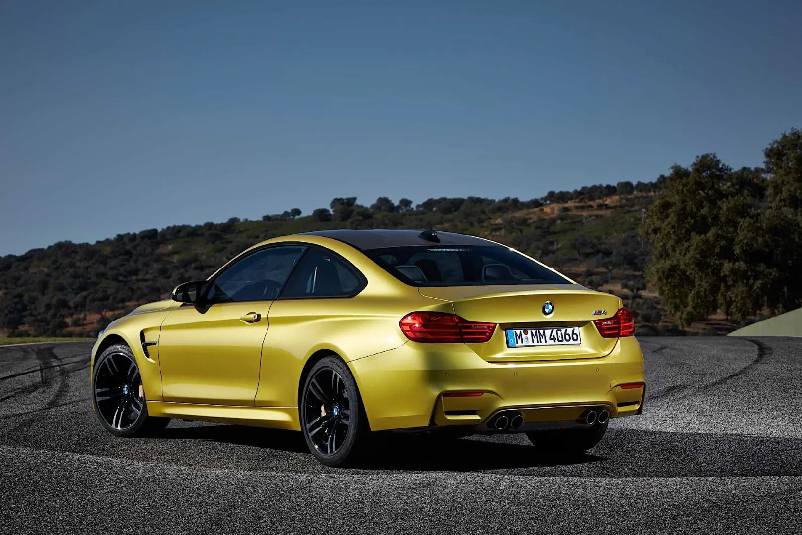 BMW M Serisi M Serisi M4 Competition 4