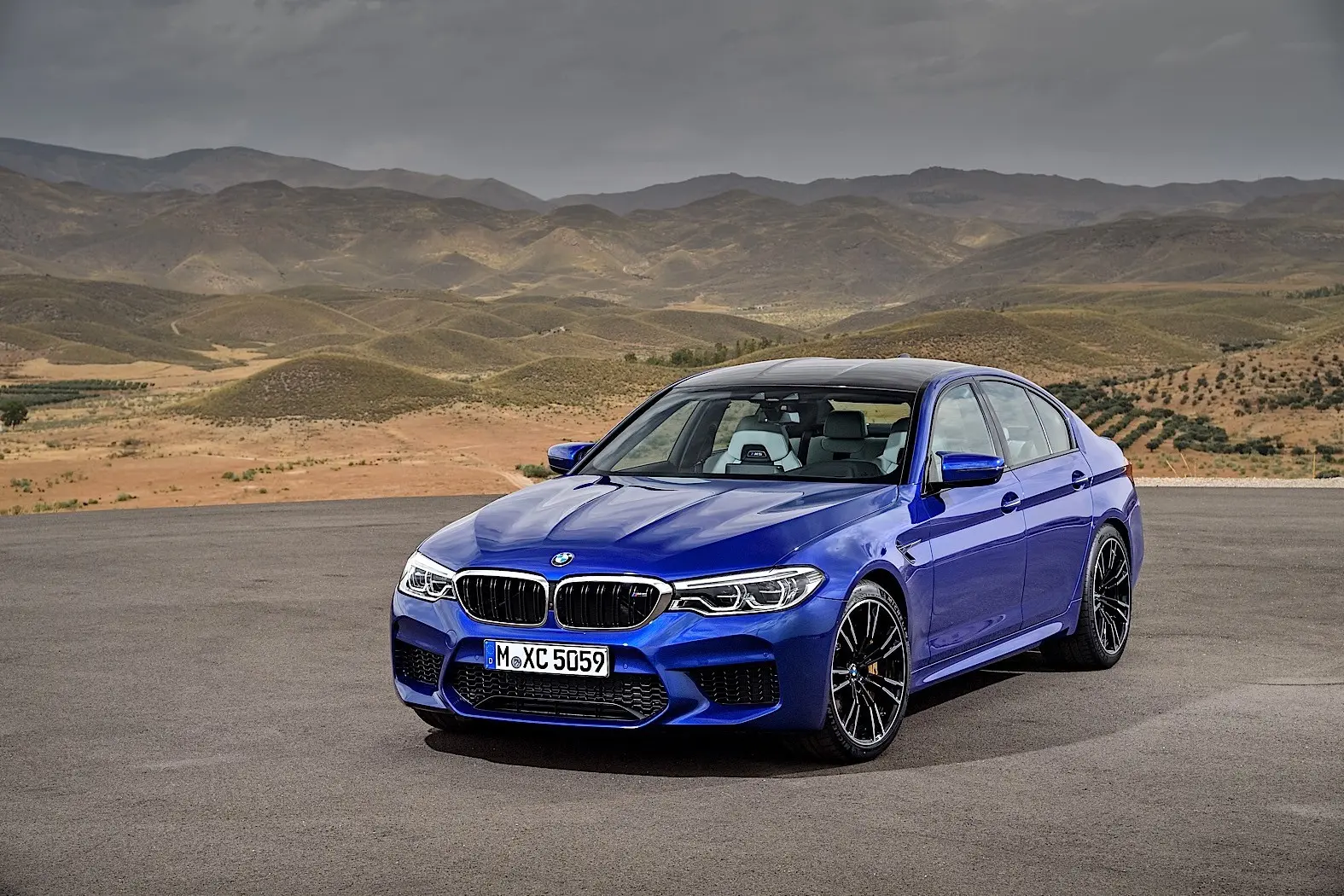 BMW M Serisi M Serisi M5 Competition 7