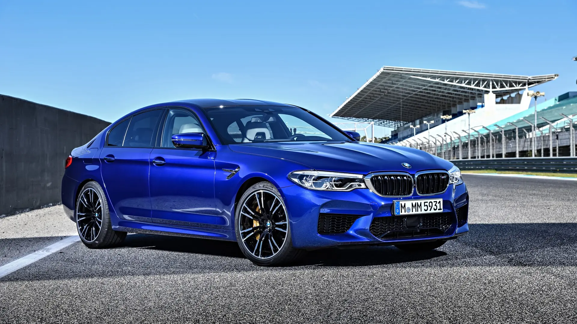 BMW M Serisi M Serisi M5 M Sport 4