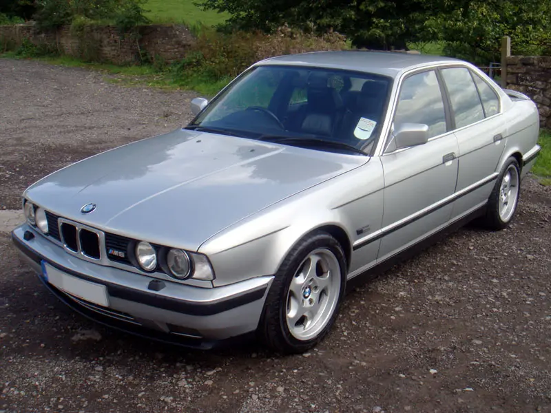 BMW M Serisi M Serisi M5 Standart 2