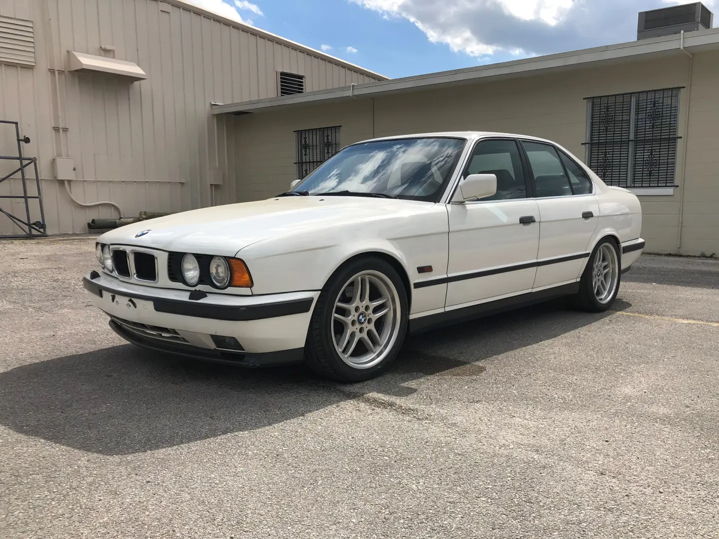 BMW M Serisi M Serisi M5 Standart 4