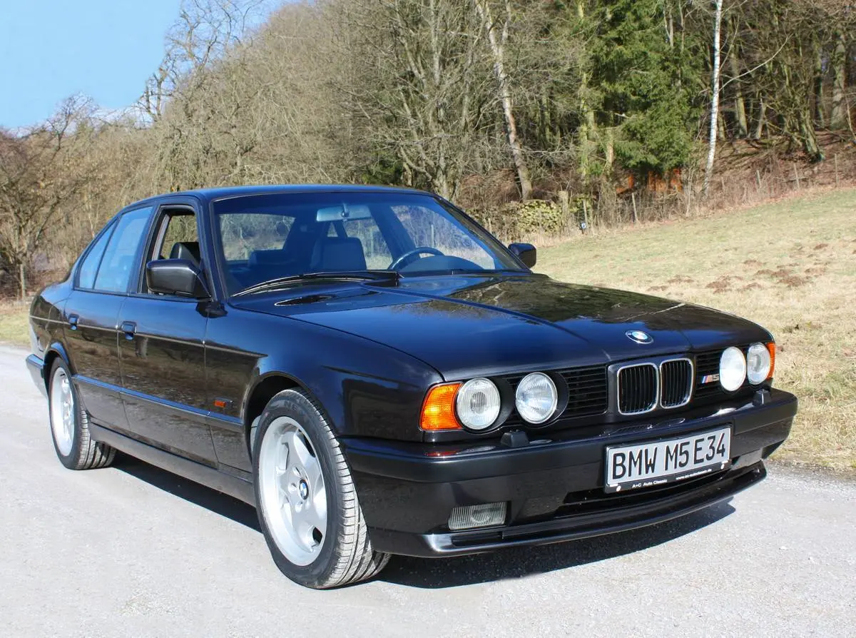 BMW M Serisi M Serisi M5 Standart 5