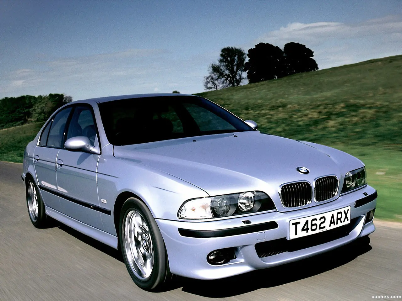 BMW M Serisi M Serisi M5 Standart 0