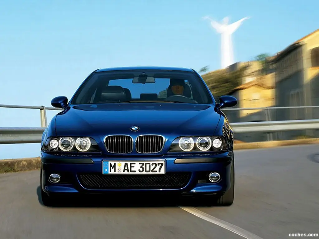 BMW M Serisi M Serisi M5 Standart 1