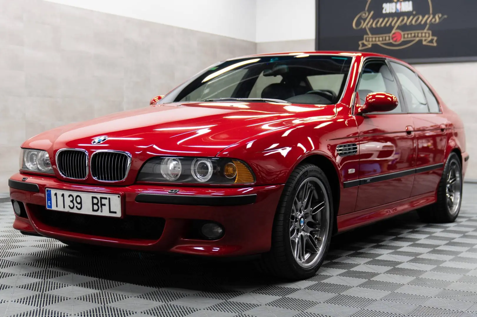 BMW M Serisi M Serisi M5 Standart 6