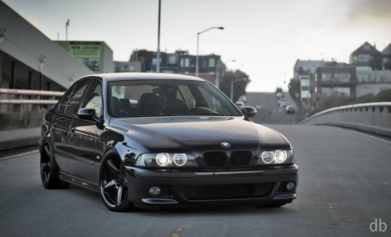 BMW M Serisi M Serisi M5 Standart 0