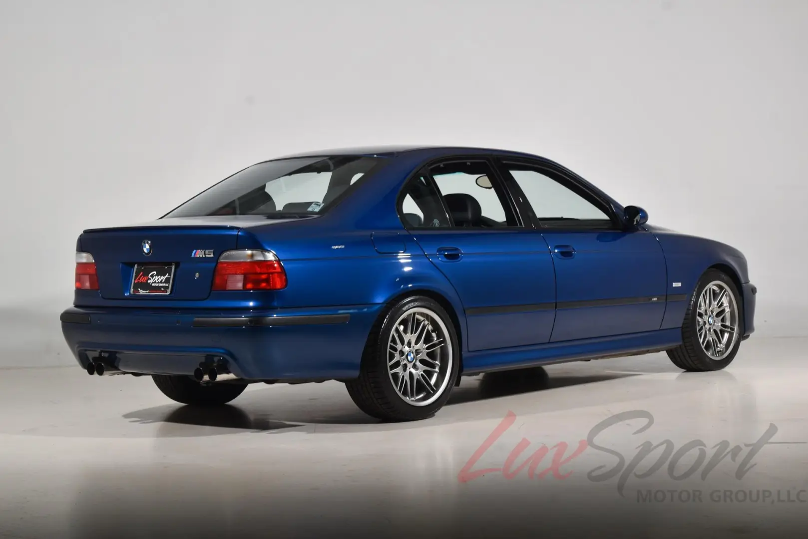 BMW M Serisi M Serisi M5 Standart 5