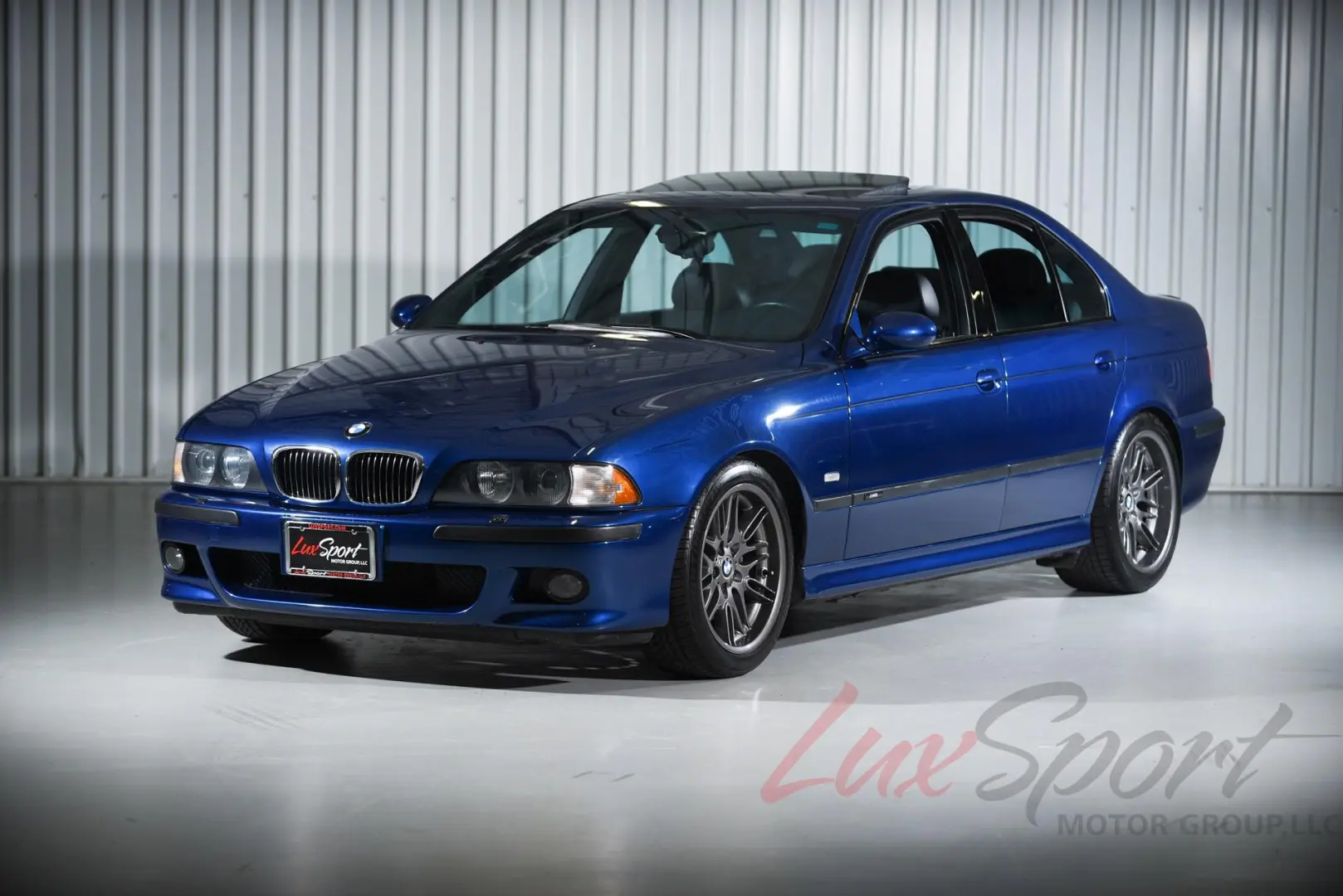 BMW M Serisi M Serisi M5 Standart 3