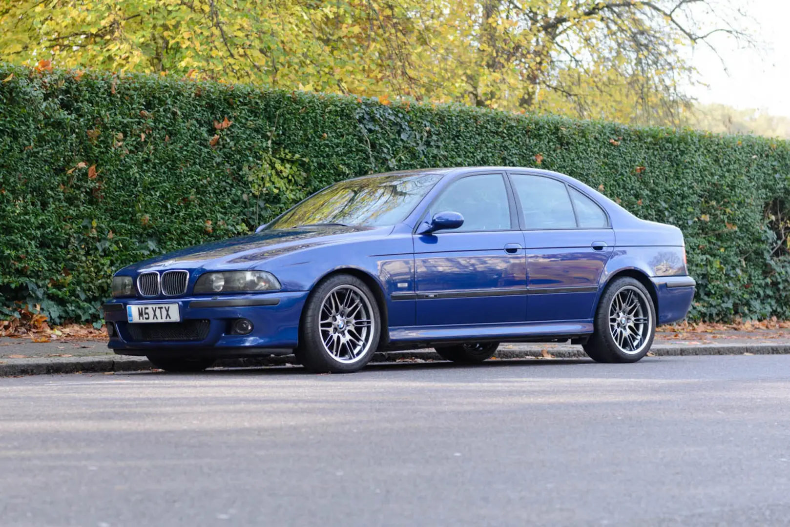 BMW M Serisi M Serisi M5 Standart 4