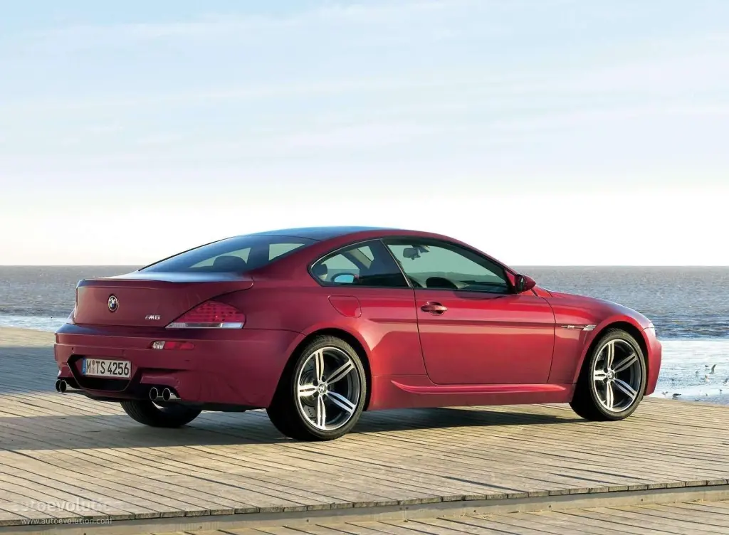 BMW M Serisi M Serisi M6 Standart 7
