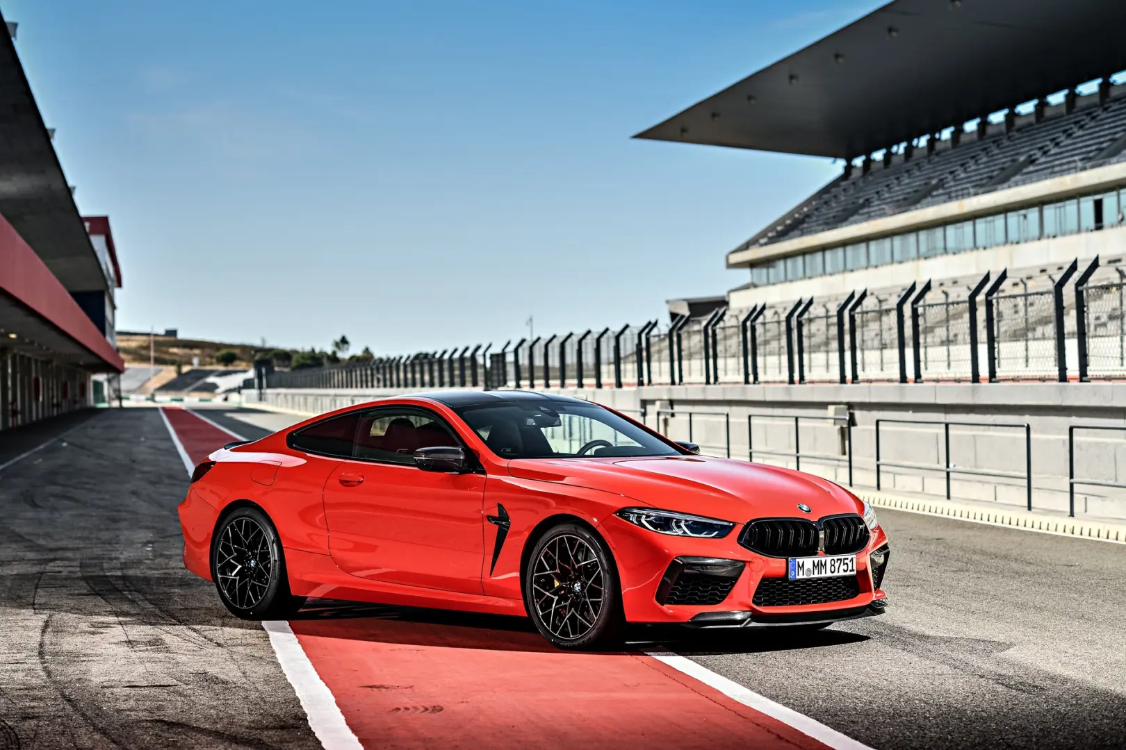 BMW M Serisi M Serisi M8 Coupe xDrive Competition 3