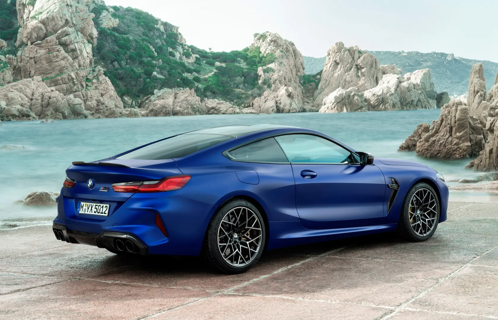 BMW M Serisi M Serisi M8 Coupe xDrive Competition 1