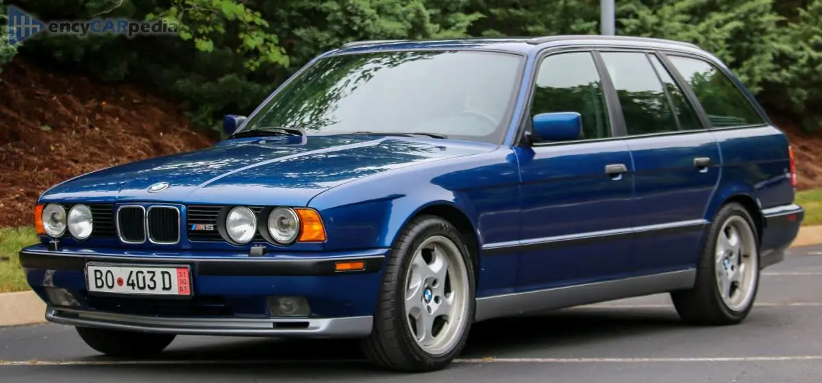 BMW M Serisi M Serisi Touring M5 Standart 2