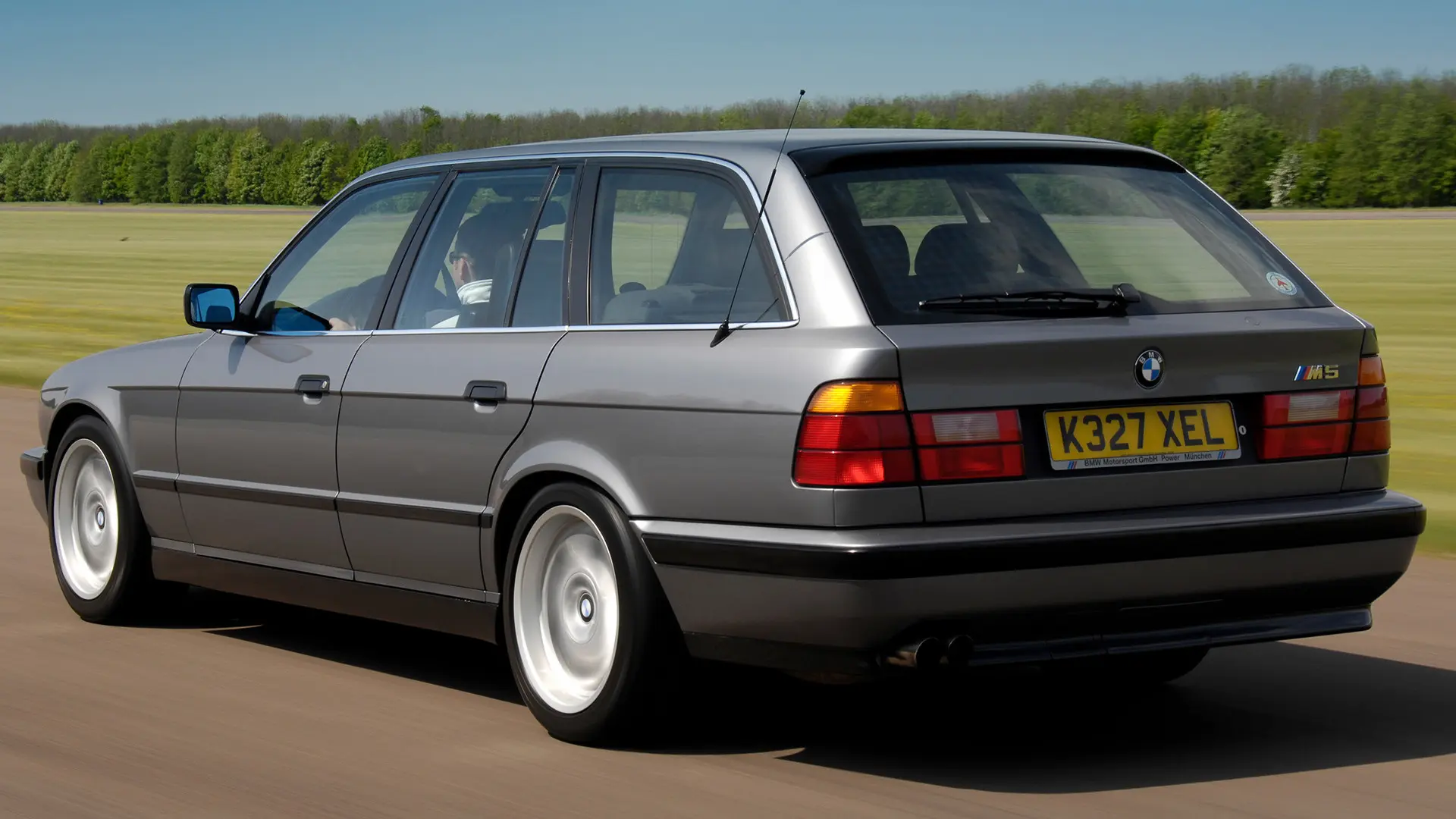 BMW M Serisi M Serisi Touring M5 Standart 4