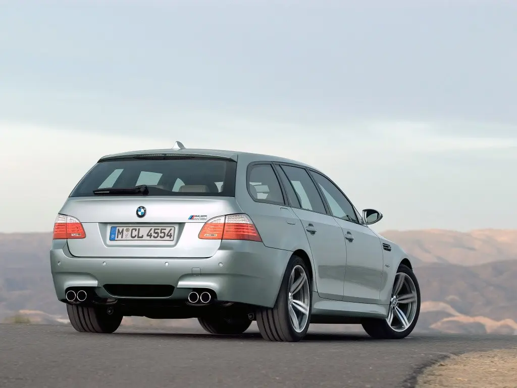 BMW M Serisi M Serisi Touring M5 Standart 1