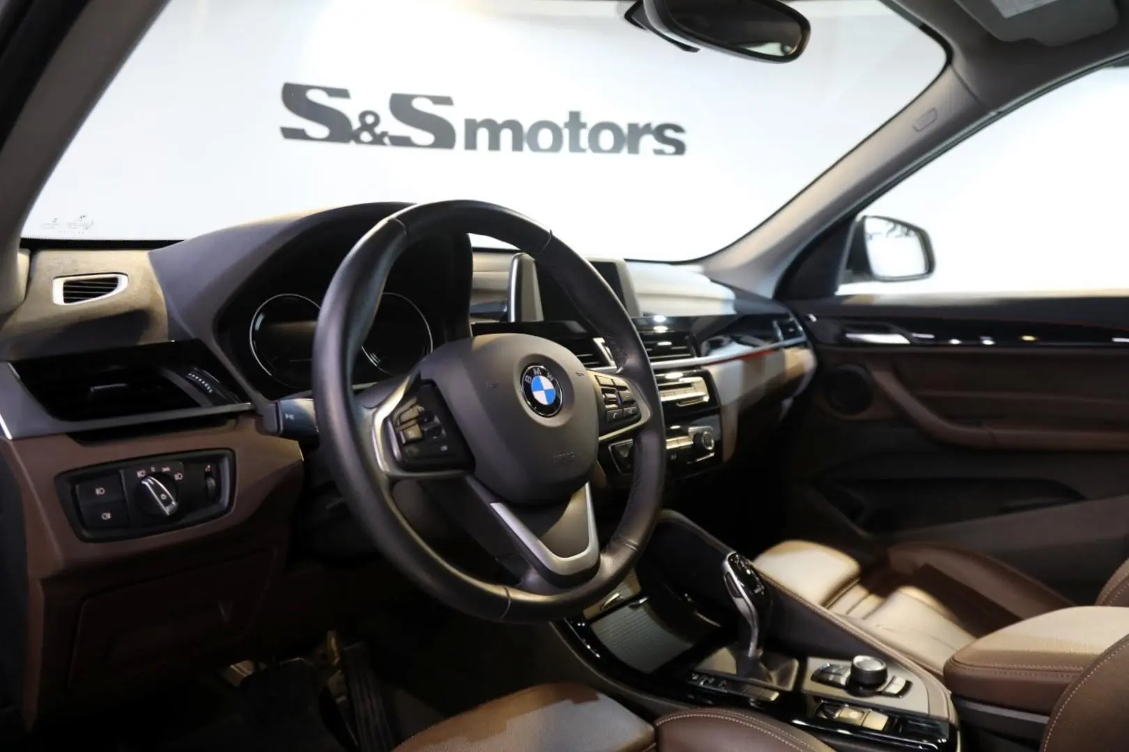 BMW X1 X1 1.6d sDrive Sport Line 3