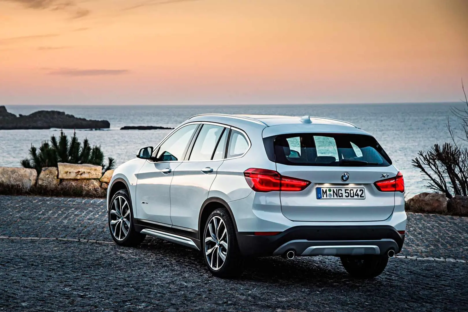 BMW X1 X1 1.8i sDrive Premium Line 6