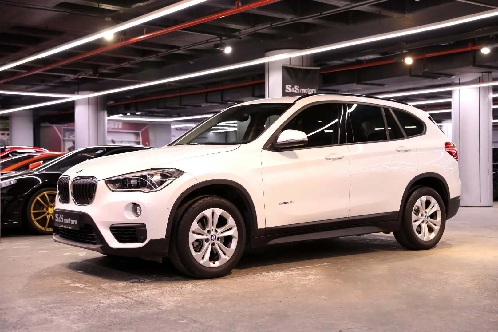 BMW X1 X1 1.8i sDrive Prestige 5