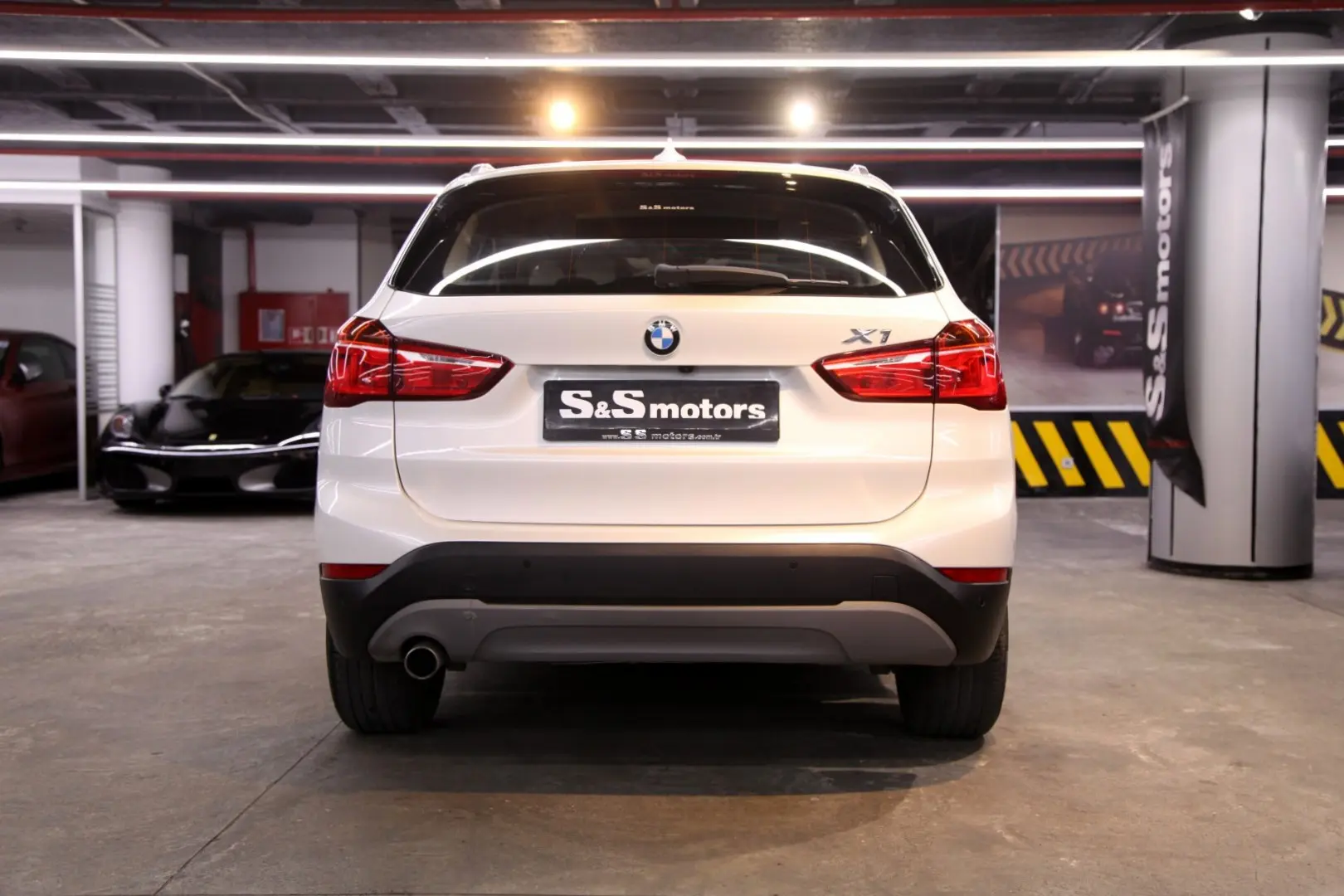 BMW X1 X1 1.8i sDrive Prestige 6