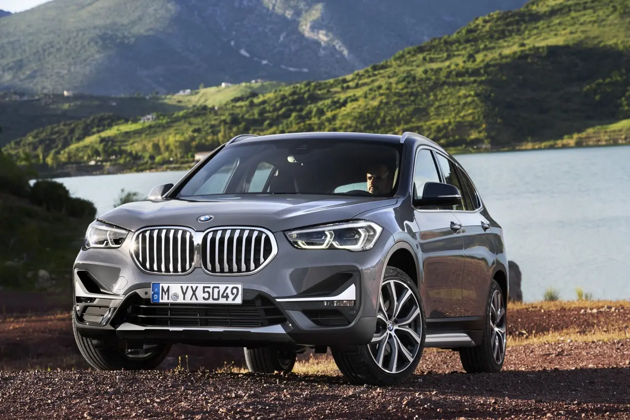 BMW X1 X1 1.6d sDrive X Line 3