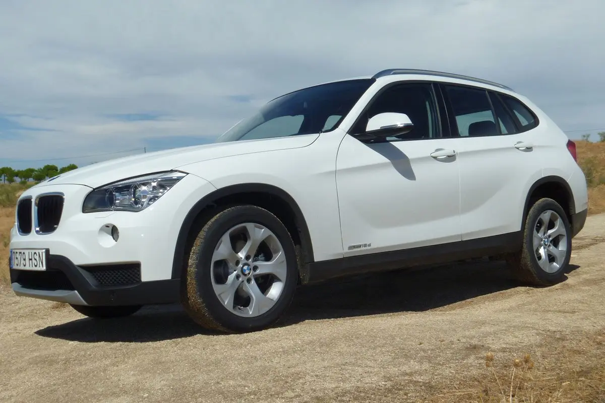 BMW X1 X1 2.0 16d sDrive Standart 3