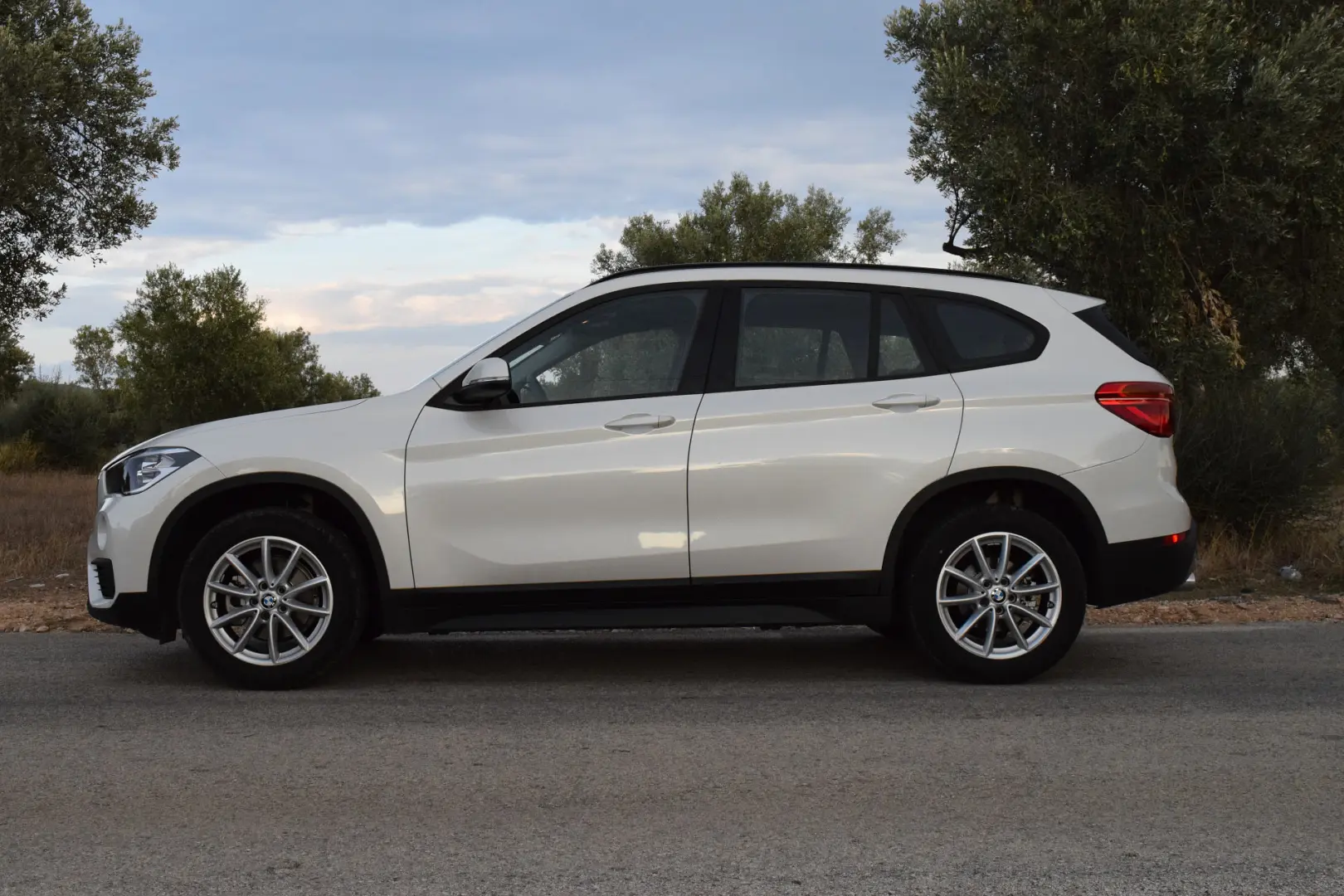 BMW X1 X1 2.0 16d sDrive Standart 6