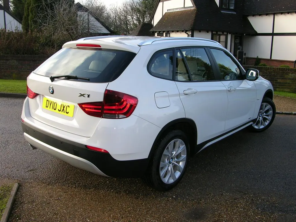 BMW X1 X1 2.0d sDrive Standart 4