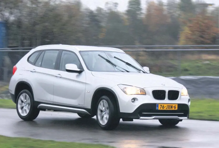 BMW X1 X1 2.0d xDrive Standart 5