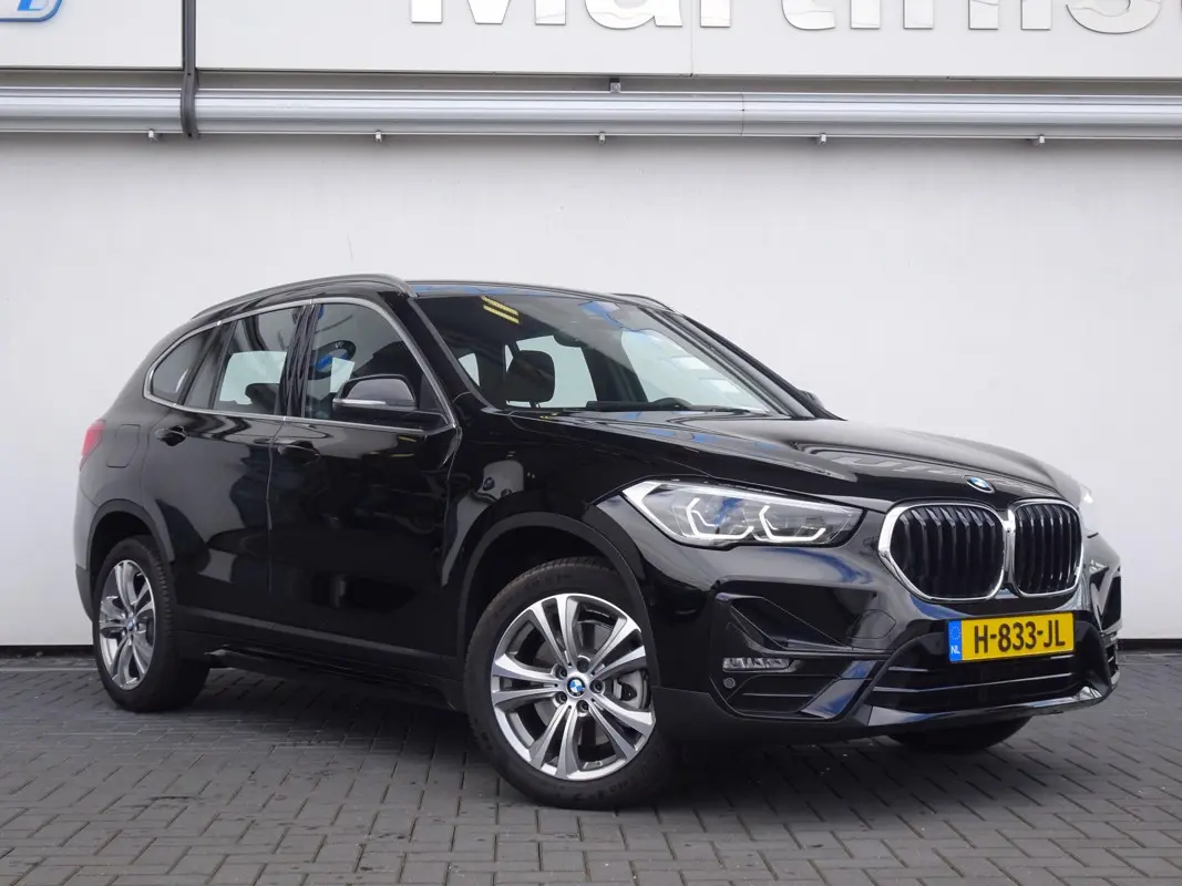 BMW X1 X1 2.0i sDrive X Line 1
