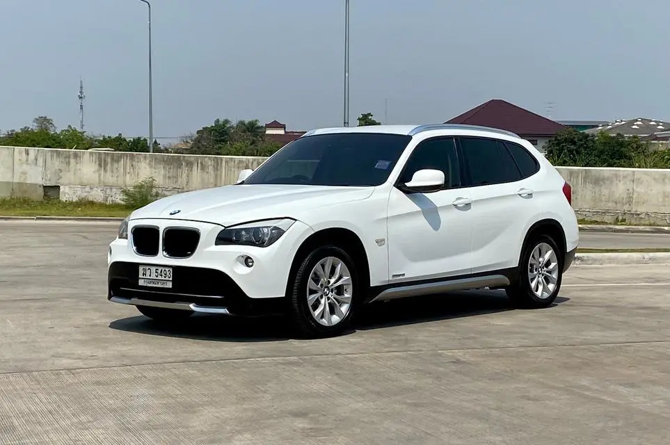 BMW X1 X1 2.0i sDrive Standart 3