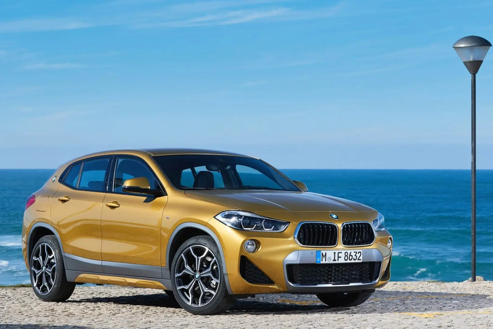 BMW X2 X2 1.8i sDrive M Sport X 4