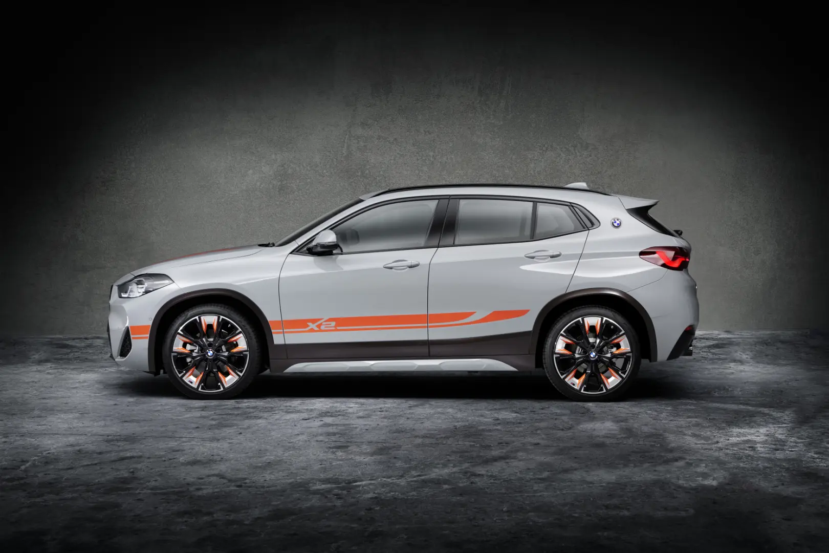 BMW X2 X2 1.6d sDrive Edition M Mesh 0
