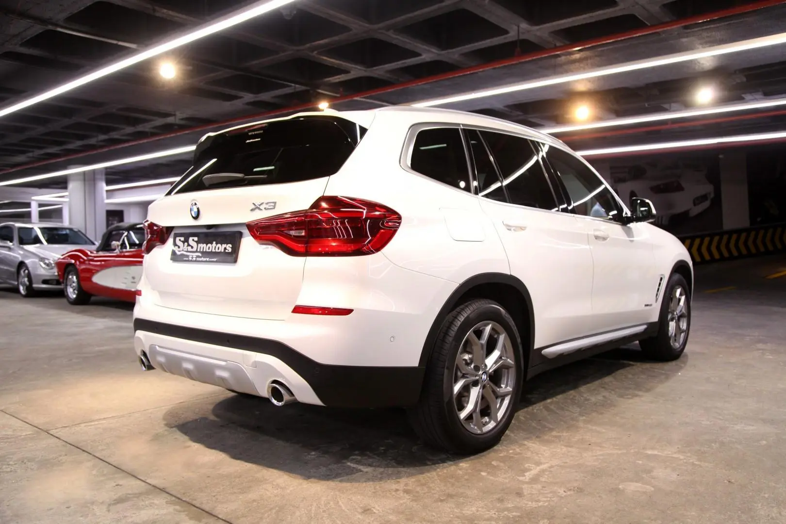 BMW X3 X3 2.0i sDrive First Edition X 4