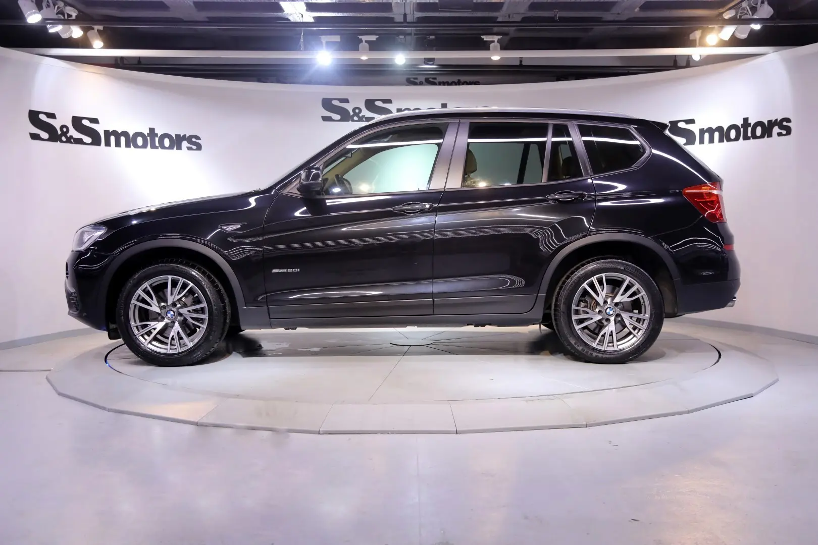 BMW X3 X3 2.0i sDrive M Plus 2