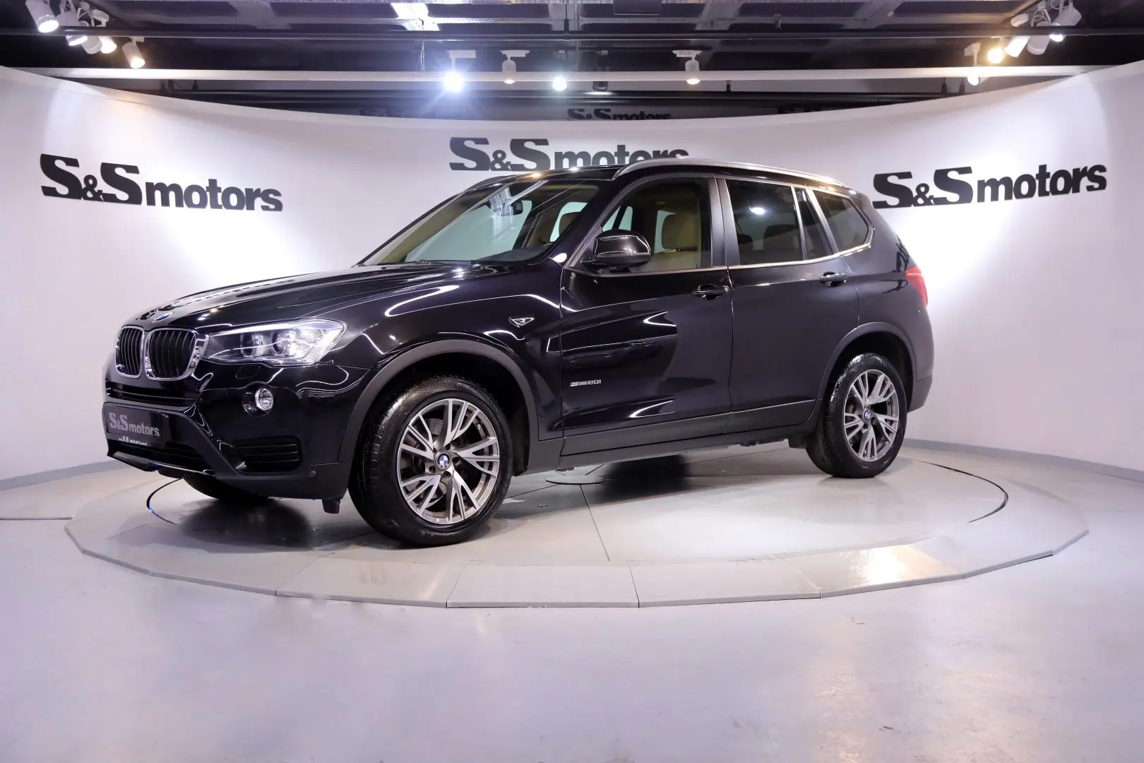 BMW X3 X3 2.0i sDrive M Plus 4