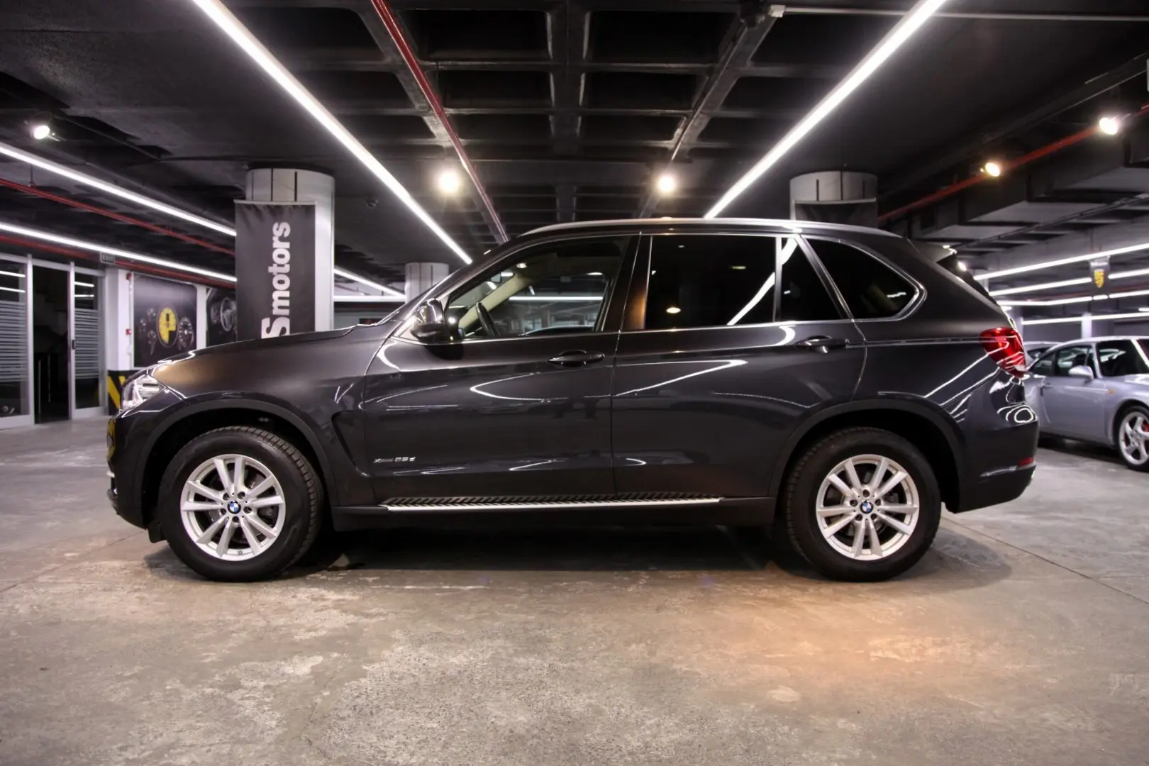 BMW X5 X5 2.5d xDrive Pure 5