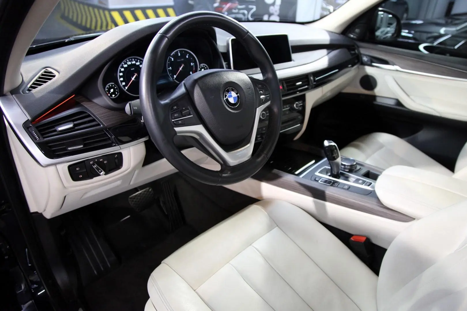 BMW X5 X5 2.5d xDrive Pure Luxury 5