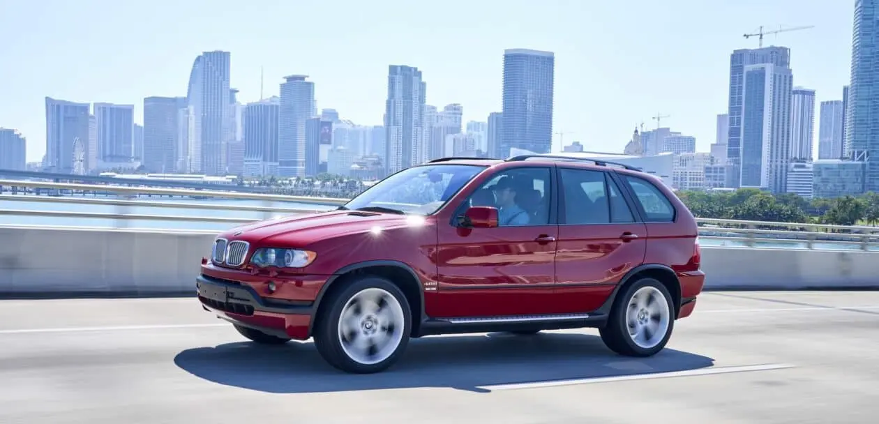 BMW X5 X5 4.6is Standart 5