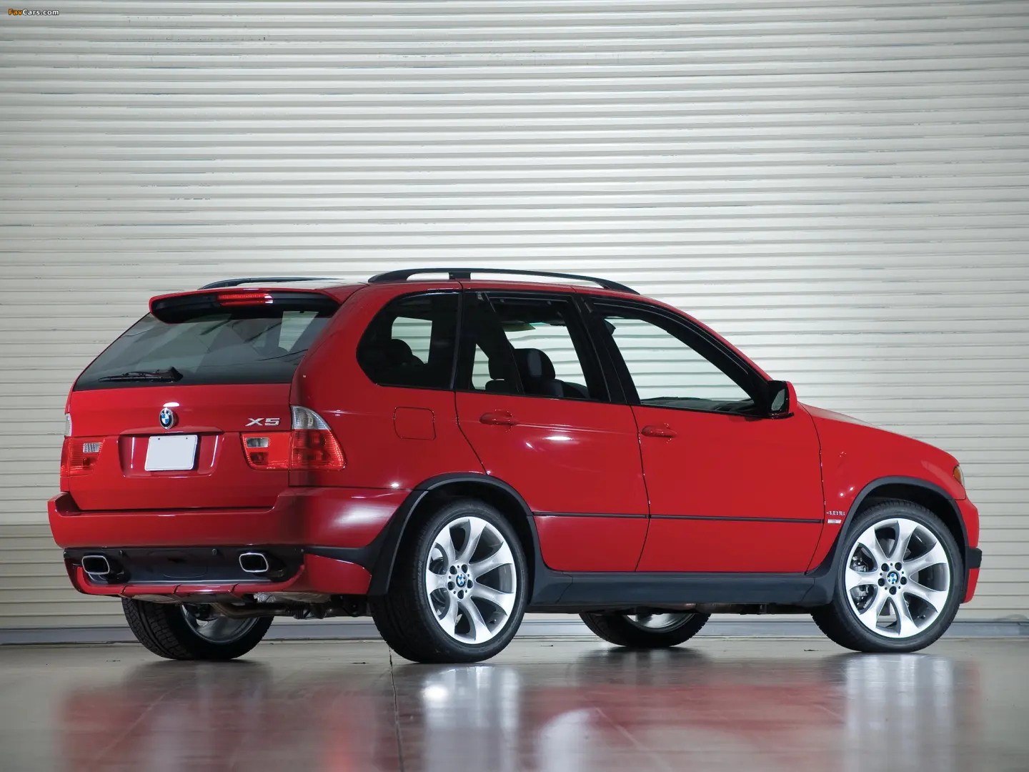 BMW X5 X5 4.8is Standart 7