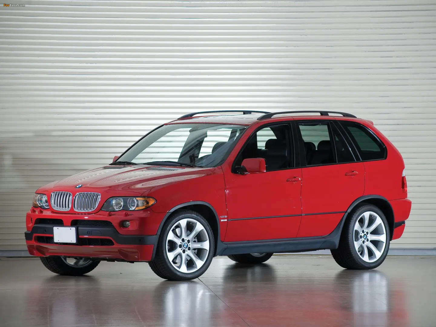 BMW X5 X5 4.8is Standart 4