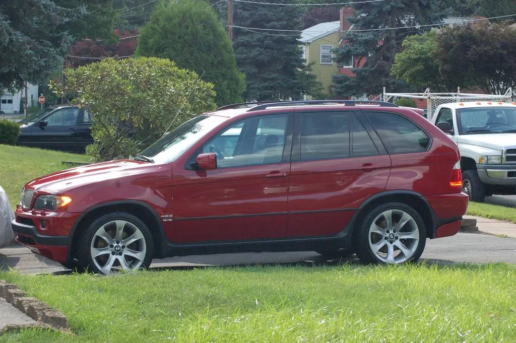 BMW X5 X5 4.8is Standart 7