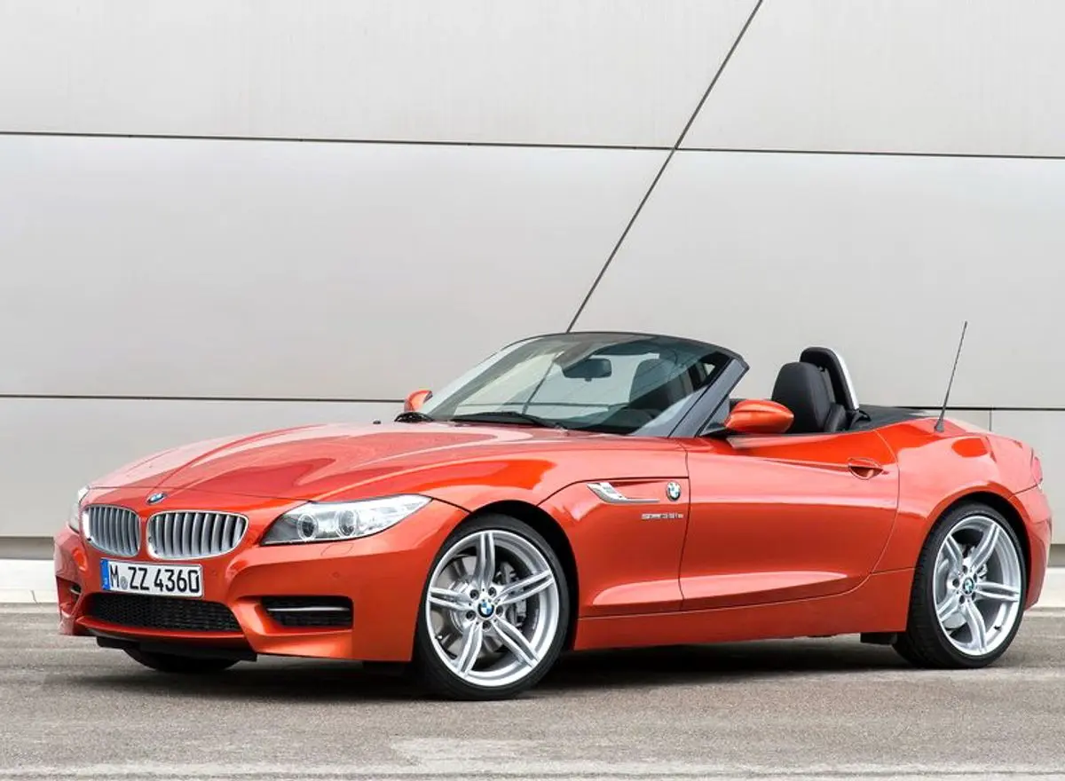 BMW  Z4 2.0i sDrive Dynamic 0