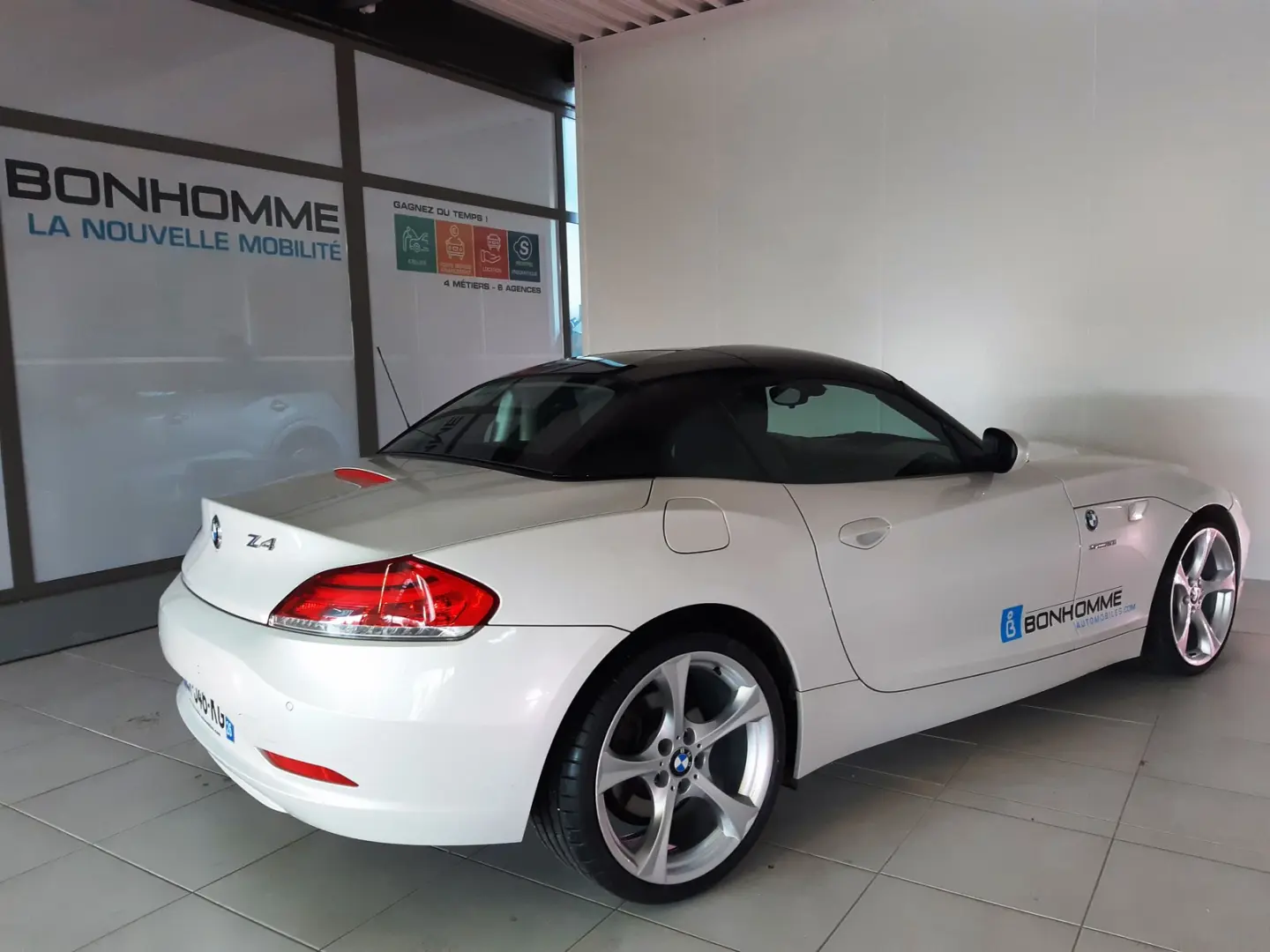 BMW  Z4 2.0i sDrive Design Pure Traction 5