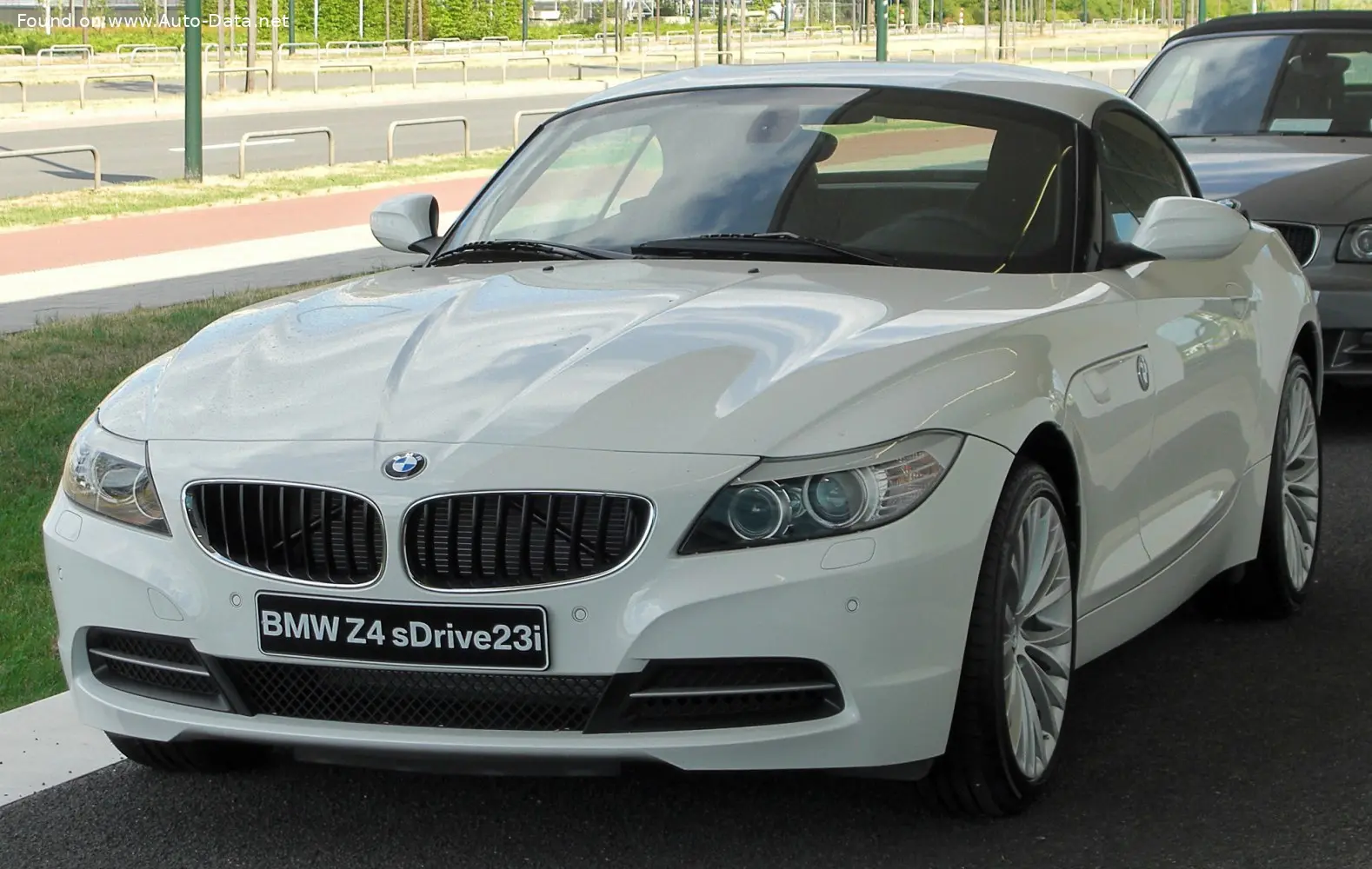 BMW  Z4 2.3i sDrive Standart 2