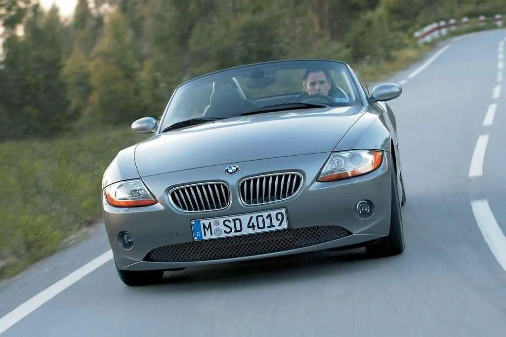 BMW  Z4 2.5si Standart 4