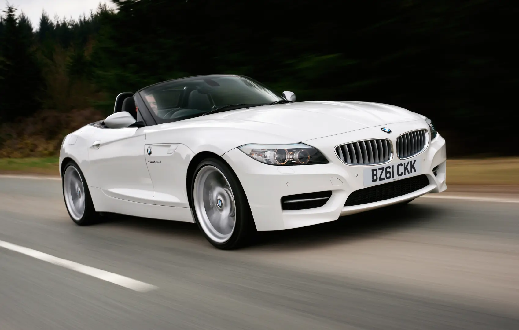 BMW  Z4 2.0i sDrive Luxury 5