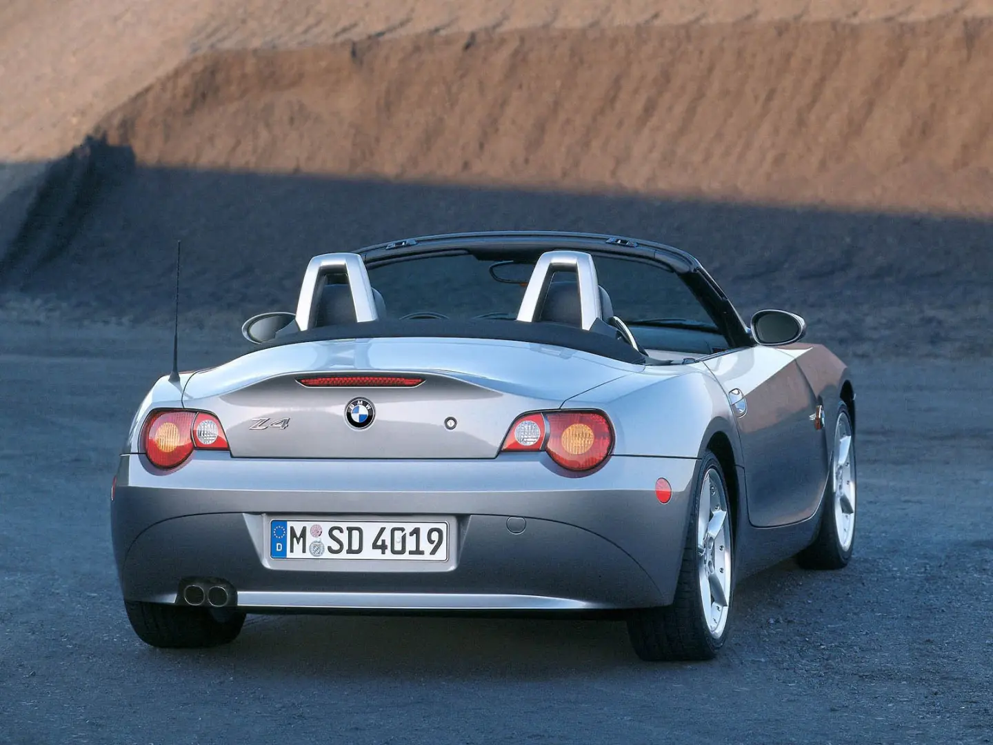 BMW  Z4 3.0 Standart 3