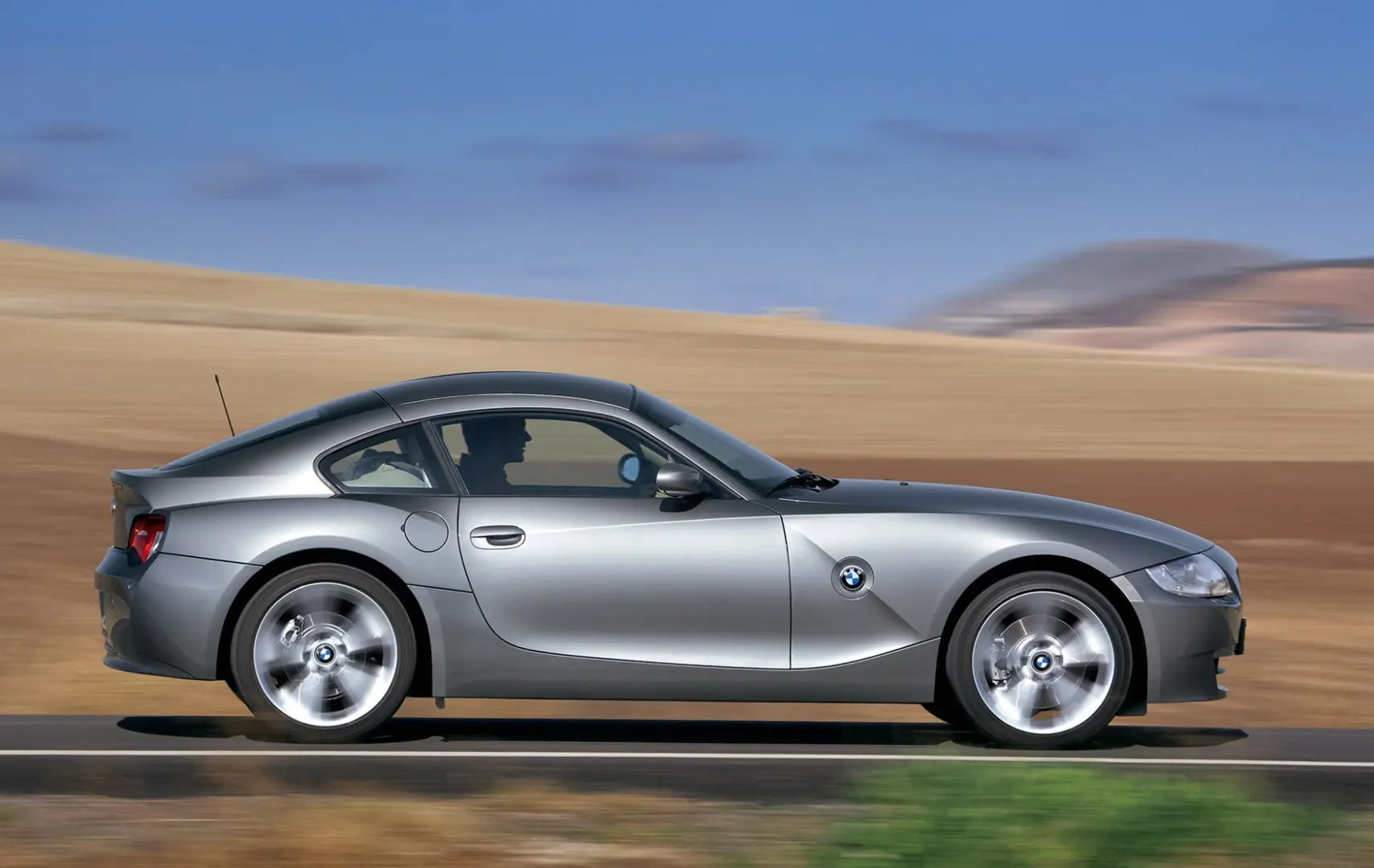 BMW  Z4 3.0i sDrive Standart 4