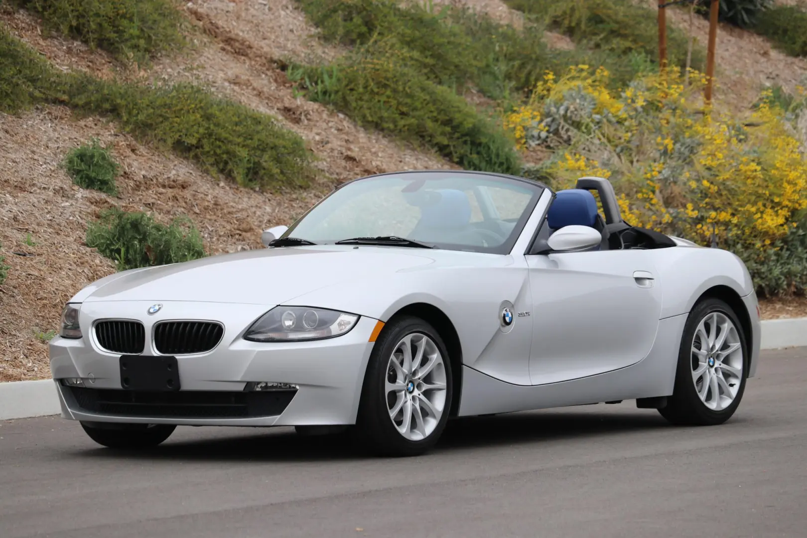 BMW  Z4 3.0i sDrive Standart 7